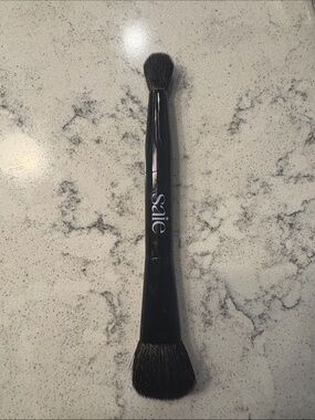 NWOT Saie Doubled-Ended Sculpting Face Brush